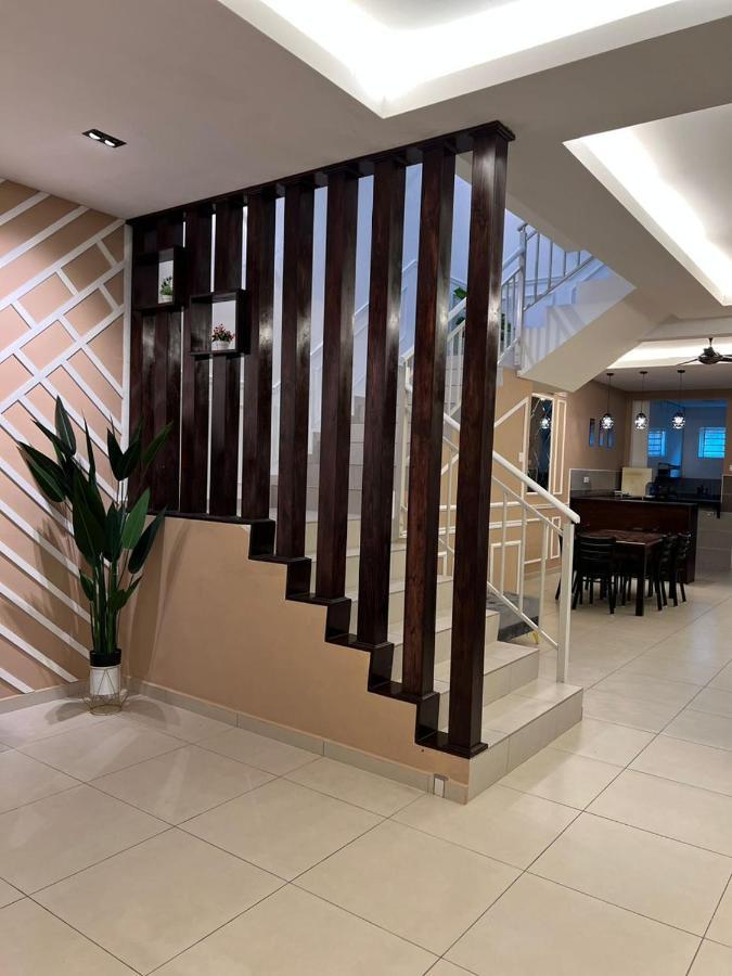 El Homestay Melaka ภายนอก รูปภาพ