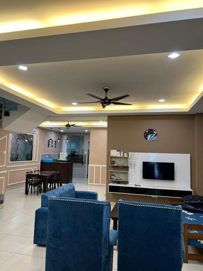 El Homestay Melaka ภายนอก รูปภาพ